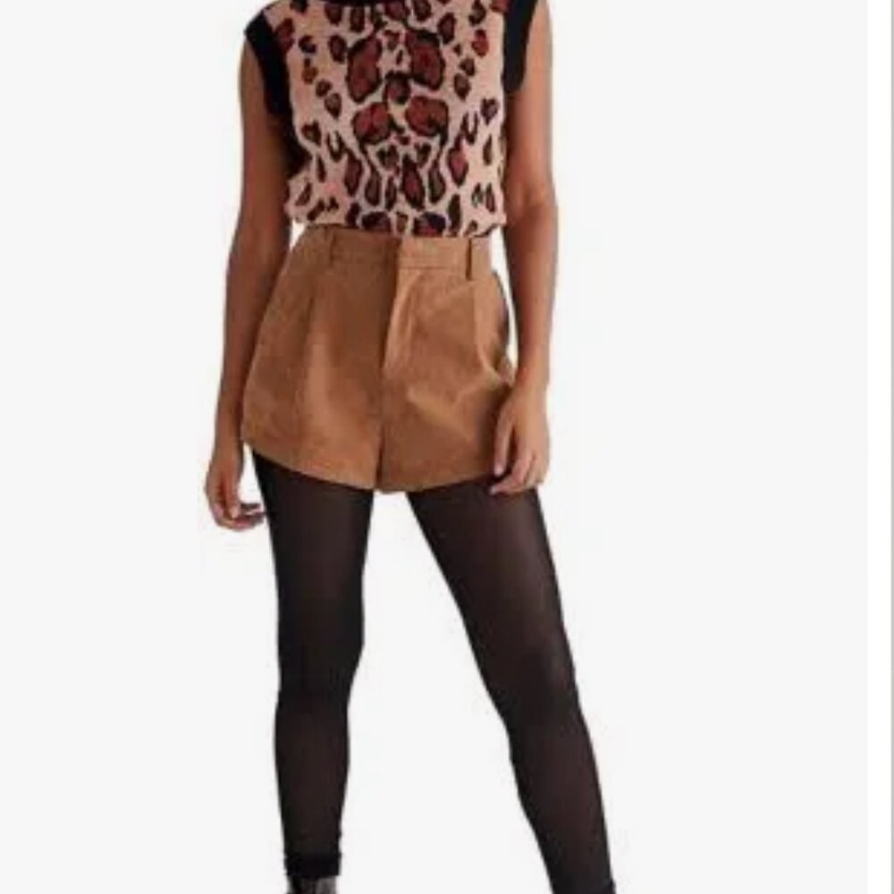 Free People Roma Short - Picture 2 of 6